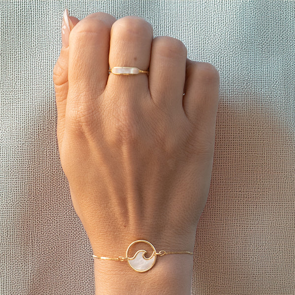 Gold Plated Stainless Steel Mother of Pearl Bracelet